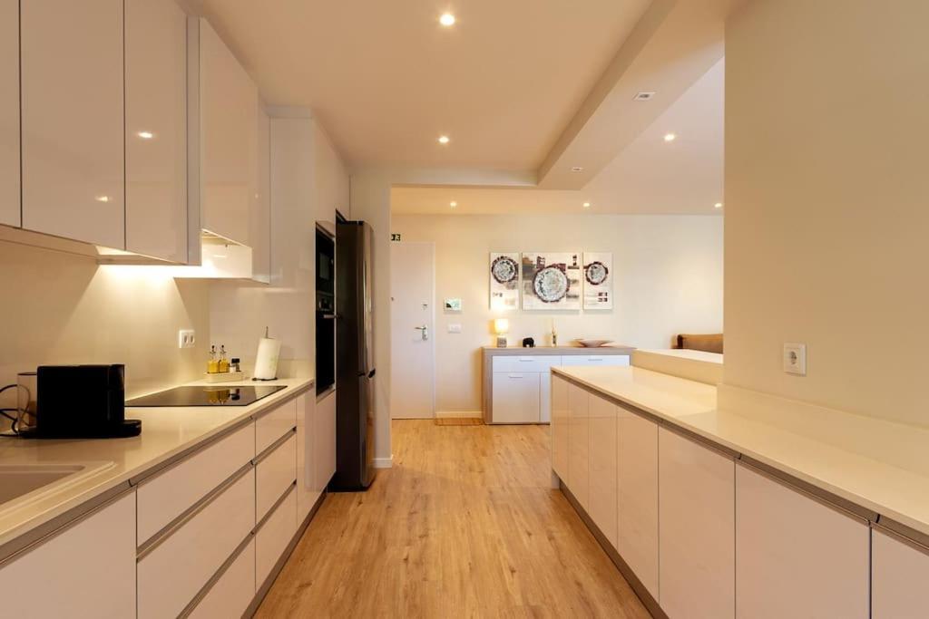 Luxury And Modern Apartment In Porto Moniz Center Екстер'єр фото