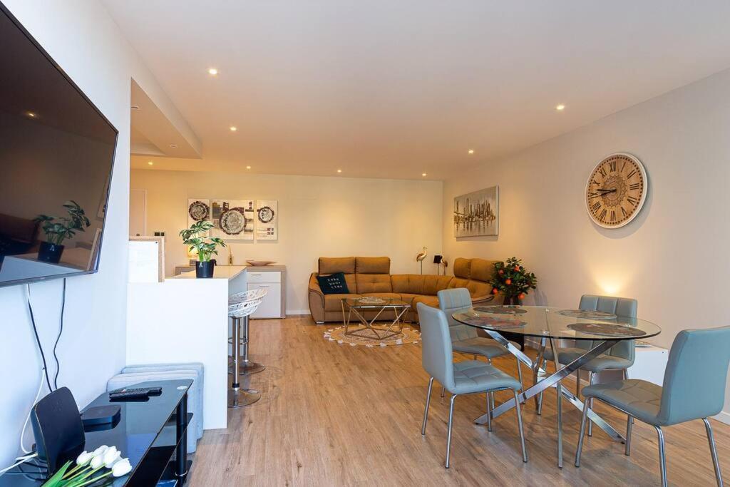 Luxury And Modern Apartment In Porto Moniz Center Екстер'єр фото