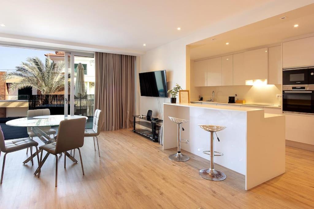 Luxury And Modern Apartment In Porto Moniz Center Екстер'єр фото