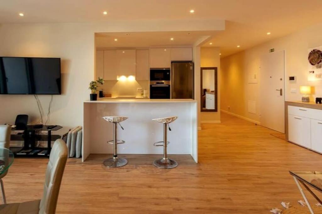 Luxury And Modern Apartment In Porto Moniz Center Екстер'єр фото